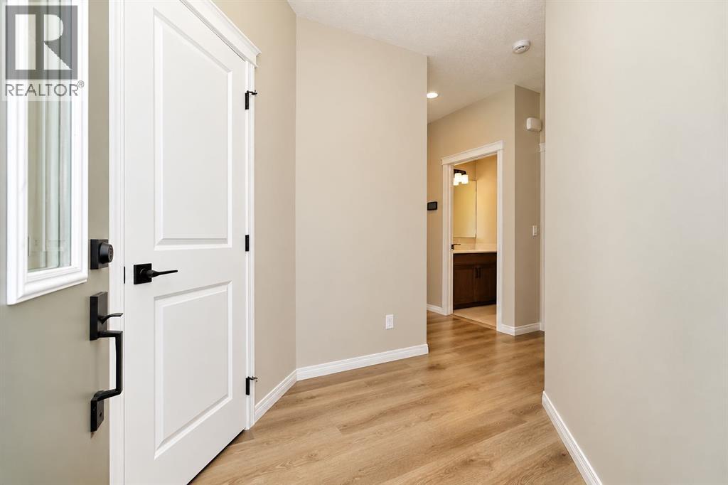 56 Corner Glen Green Ne, Calgary, Alberta  T3N 2P5 - Photo 3 - A2345247