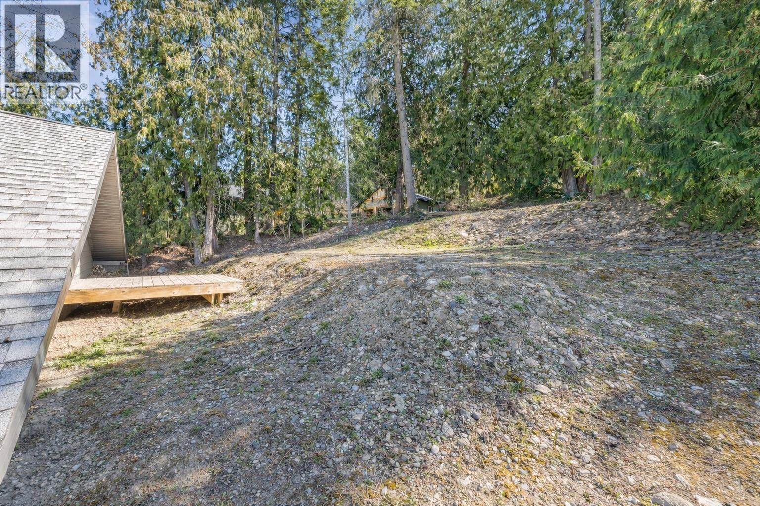 3071 Cedar Drive, Blind Bay, British Columbia  V0E 2W2 - Photo 10 - 10400874