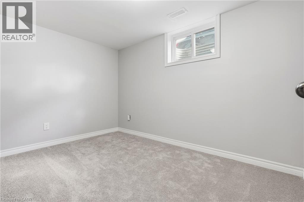27 Appalachian Crescent, Kitchener, Ontario  N2E 1A3 - Photo 34 - 40862802