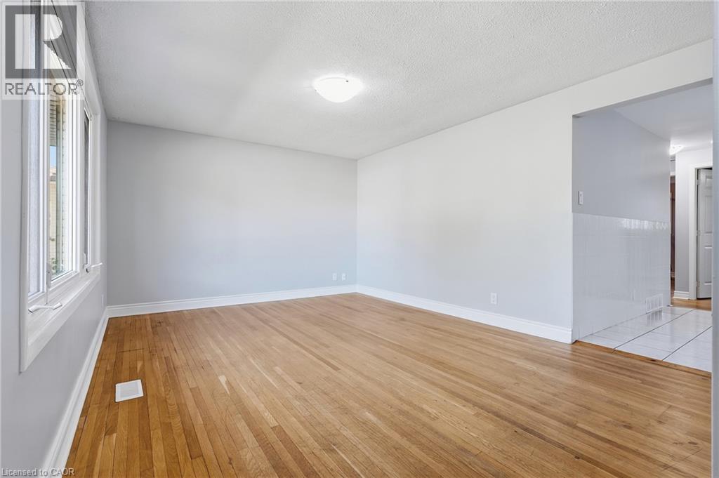 27 Appalachian Crescent, Kitchener, Ontario  N2E 1A3 - Photo 5 - 40862802