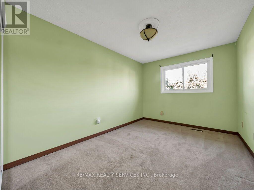 41 Simmons Boulevard, Brampton (Madoc), Ontario  L6V 3V4 - Photo 22 - W13787236