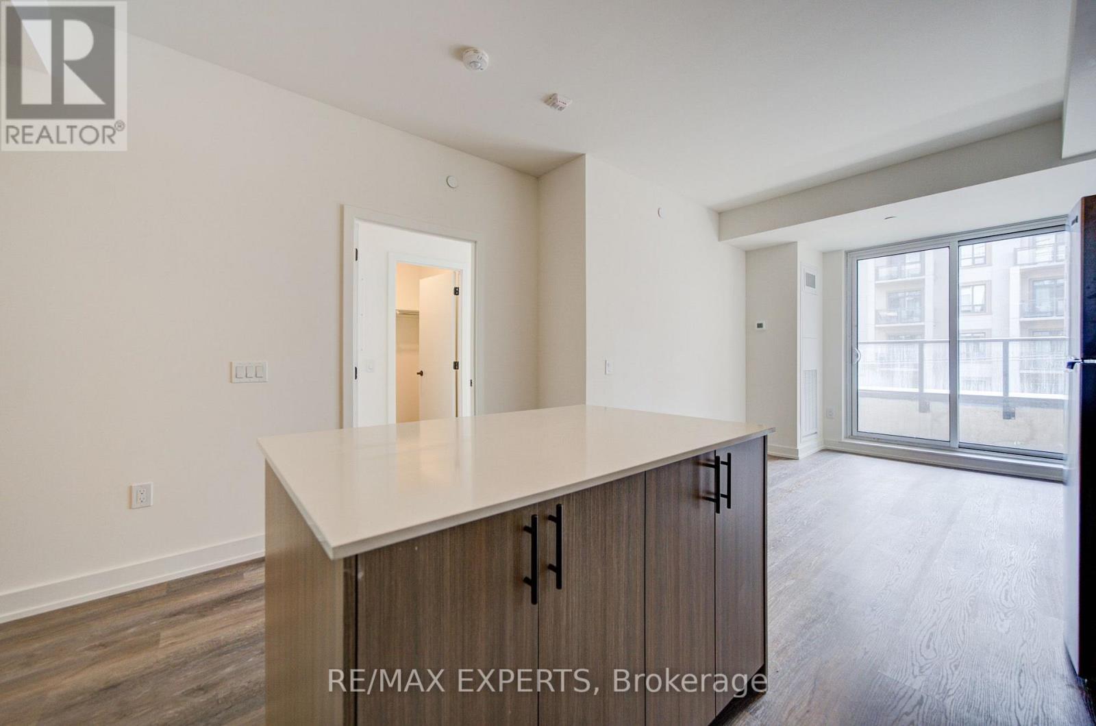 516 - 2475 Old Bronte Road, Oakville, Ontario  L6M 5S7 - Photo 11 - W13787328