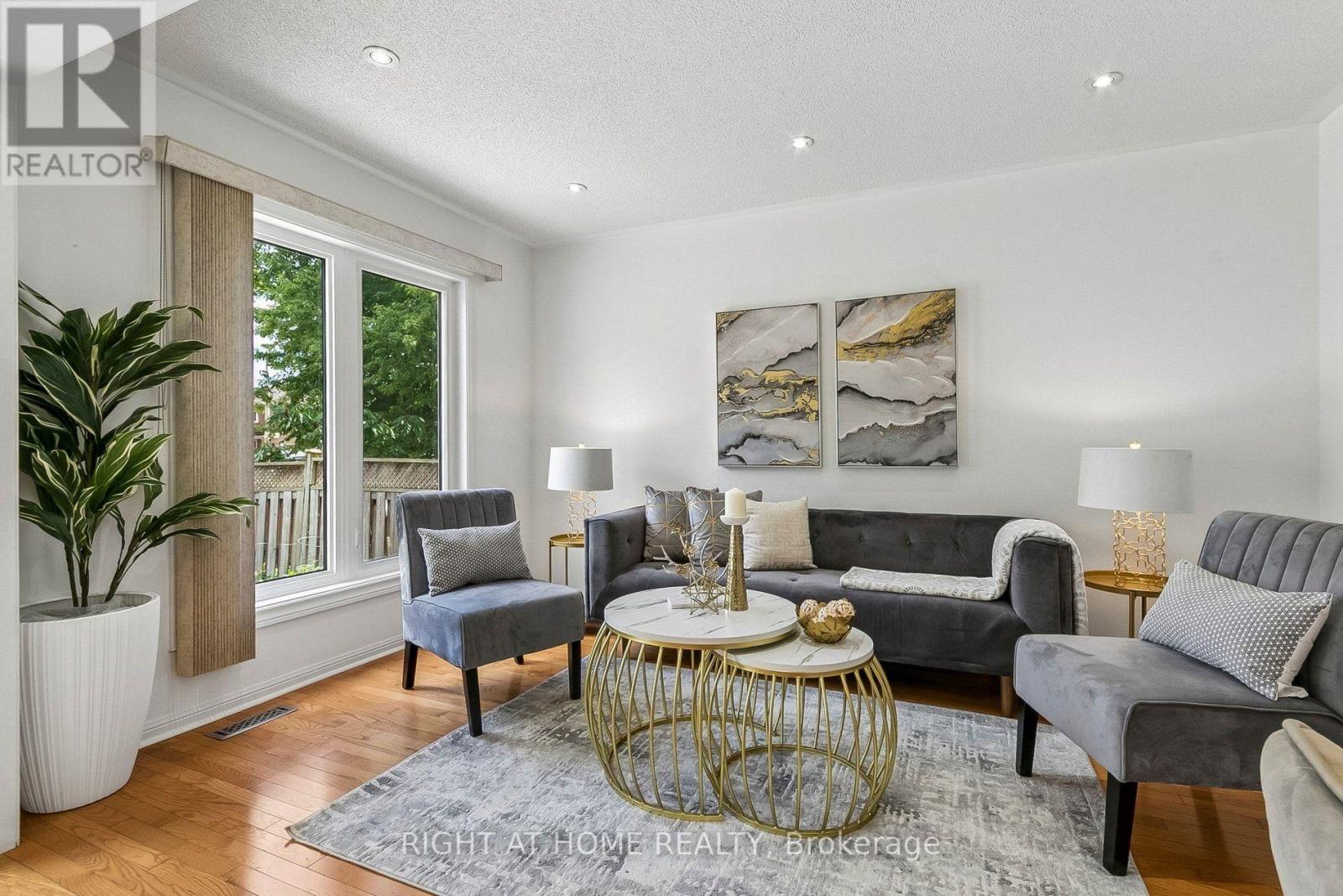 1373 Quest Circle, Mississauga, Ontario  L5N 8B5 - Photo 18 - W13787338