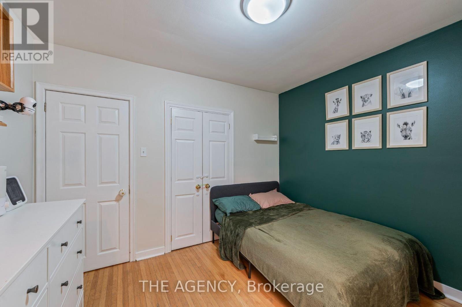261 Wales Crescent, Oakville, Ontario  L6L 3X8 - Photo 23 - W13787344