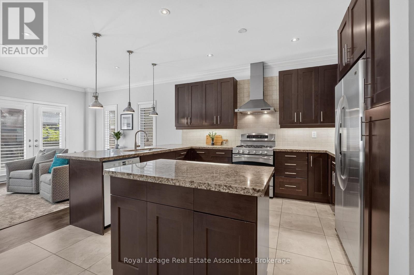 2320 Wuthering Heights Way, Oakville (Bc Bronte Creek), Ontario  L6M 0E7 - Photo 10 - W13787404