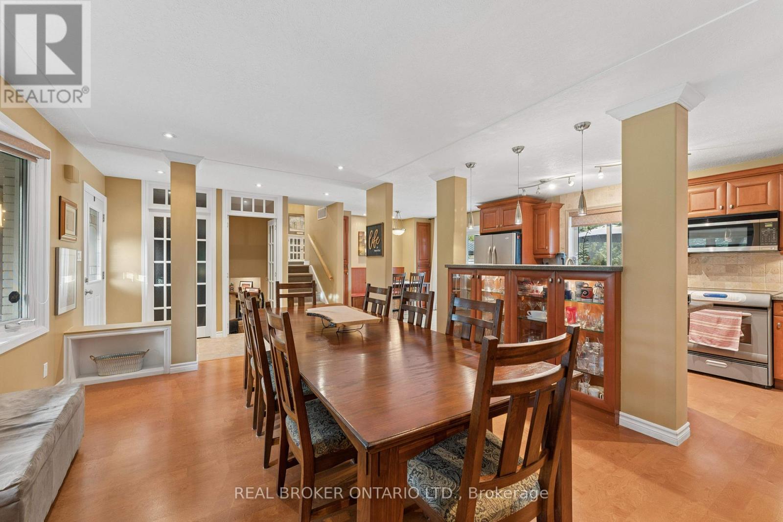 373 Forestlawn Road, Waterloo, Ontario  N2K 2J4 - Photo 11 - X13787314