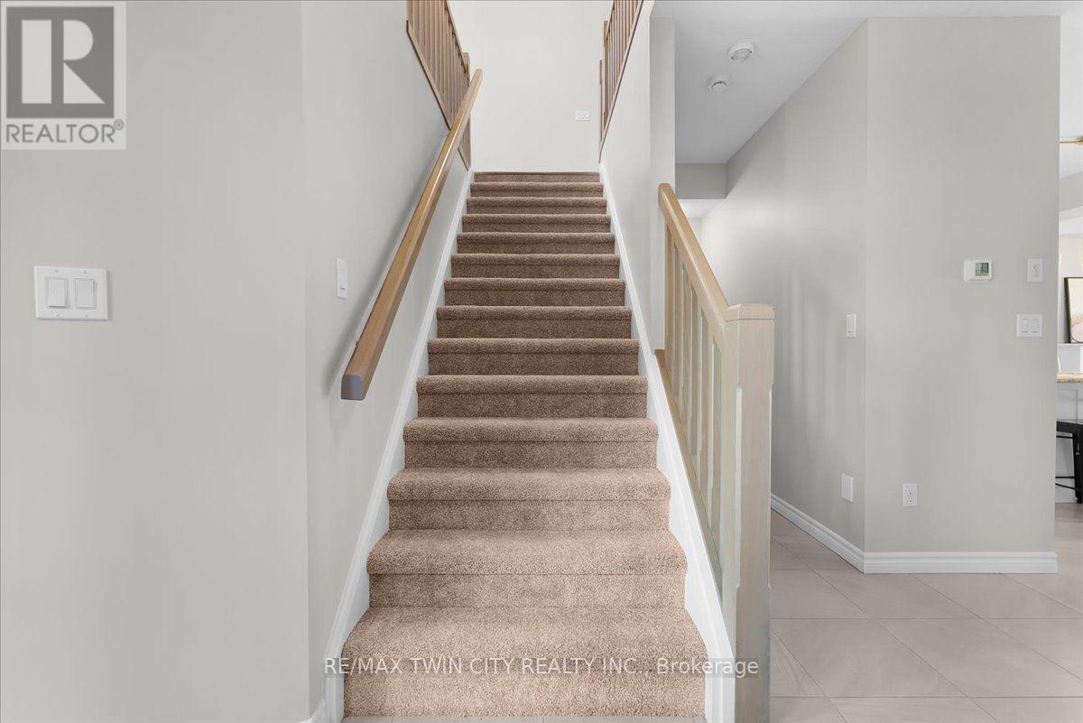 109 Links Crescent N, Woodstock, Ontario  N4T 0K7 - Photo 18 - X13787354