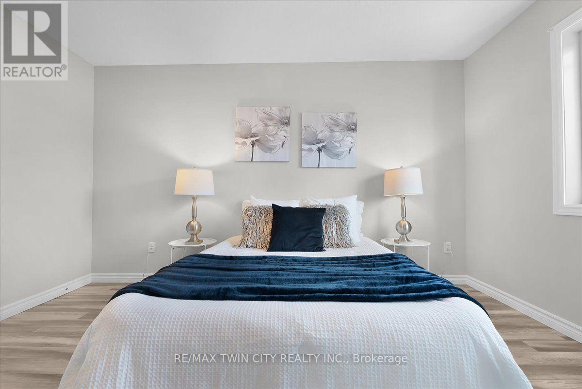 109 Links Crescent N, Woodstock, Ontario  N4T 0K7 - Photo 25 - X13787354