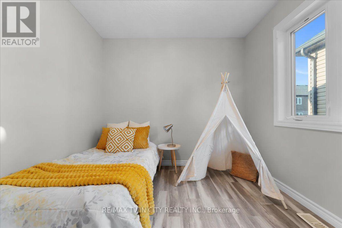109 Links Crescent N, Woodstock, Ontario  N4T 0K7 - Photo 30 - X13787354