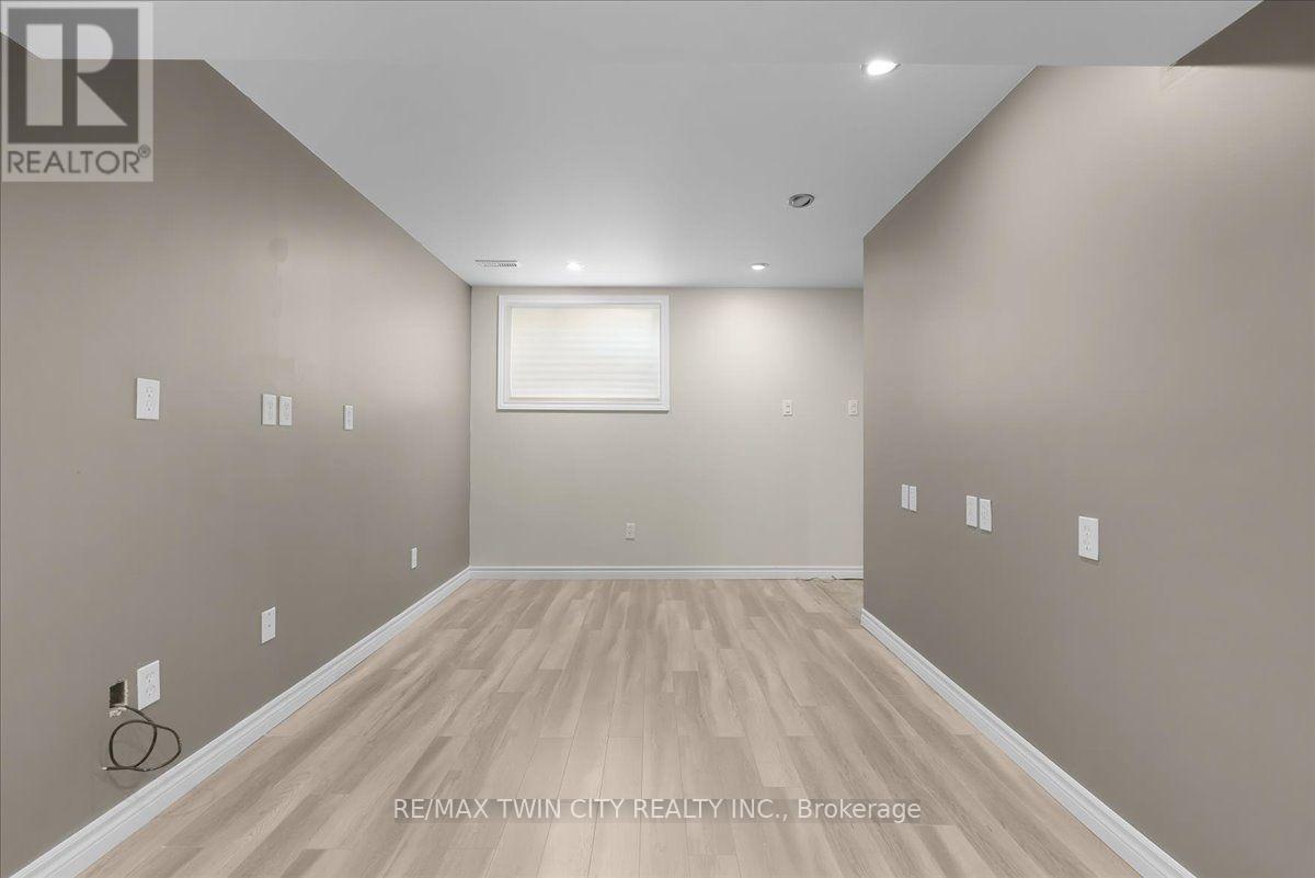 109 Links Crescent N, Woodstock, Ontario  N4T 0K7 - Photo 38 - X13787354