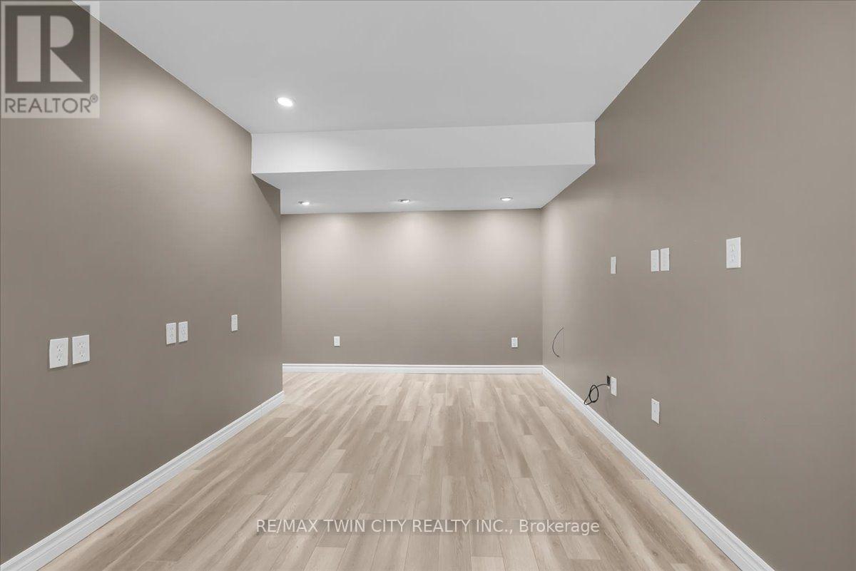109 Links Crescent N, Woodstock, Ontario  N4T 0K7 - Photo 39 - X13787354