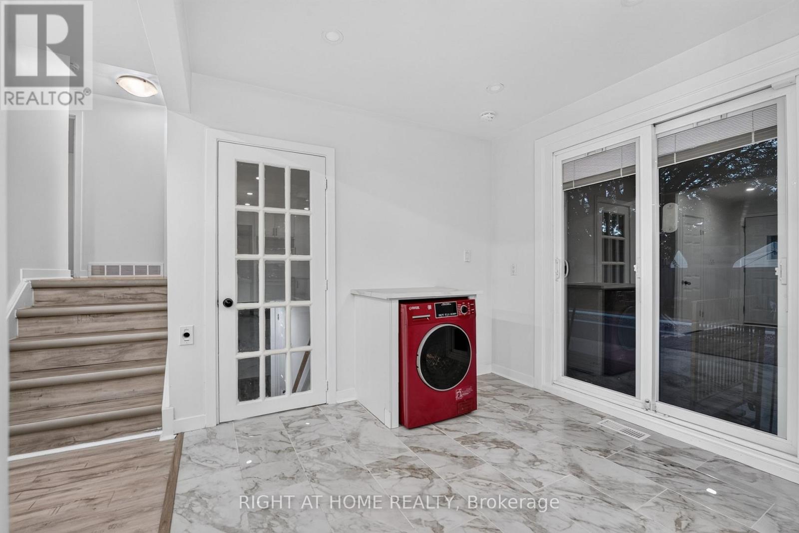 19 Brentwood Drive, St. Catharines, Ontario  L2M 4M1 - Photo 13 - X13787418