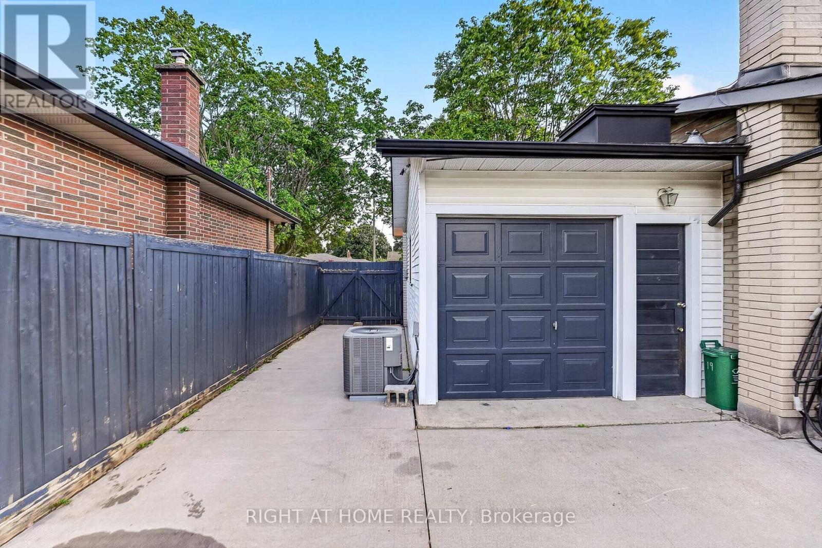 19 Brentwood Drive, St. Catharines, Ontario  L2M 4M1 - Photo 47 - X13787418