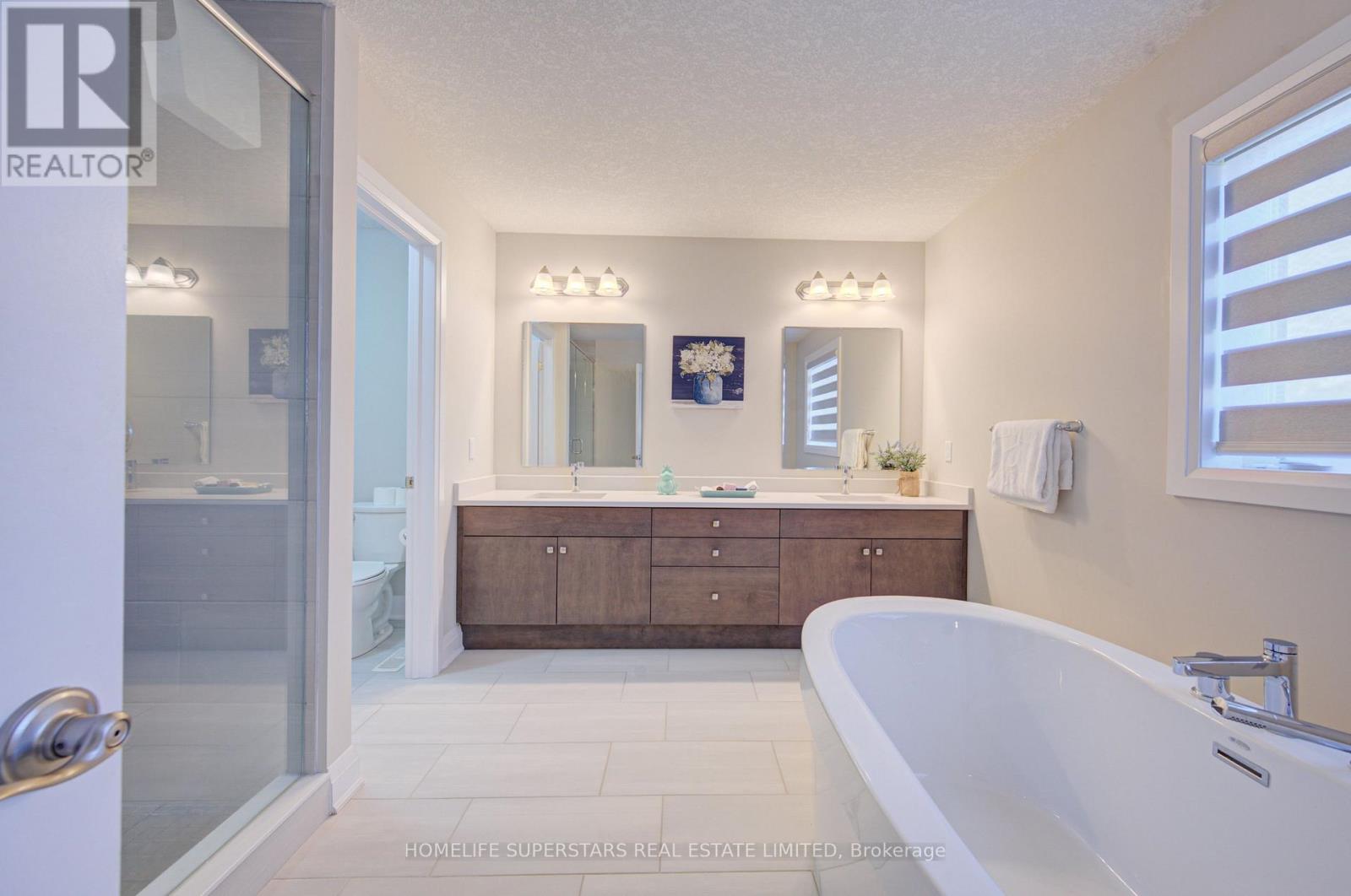 737 Wood Lily Street, Waterloo, Ontario  N2V 0C3 - Photo 34 - X13787456