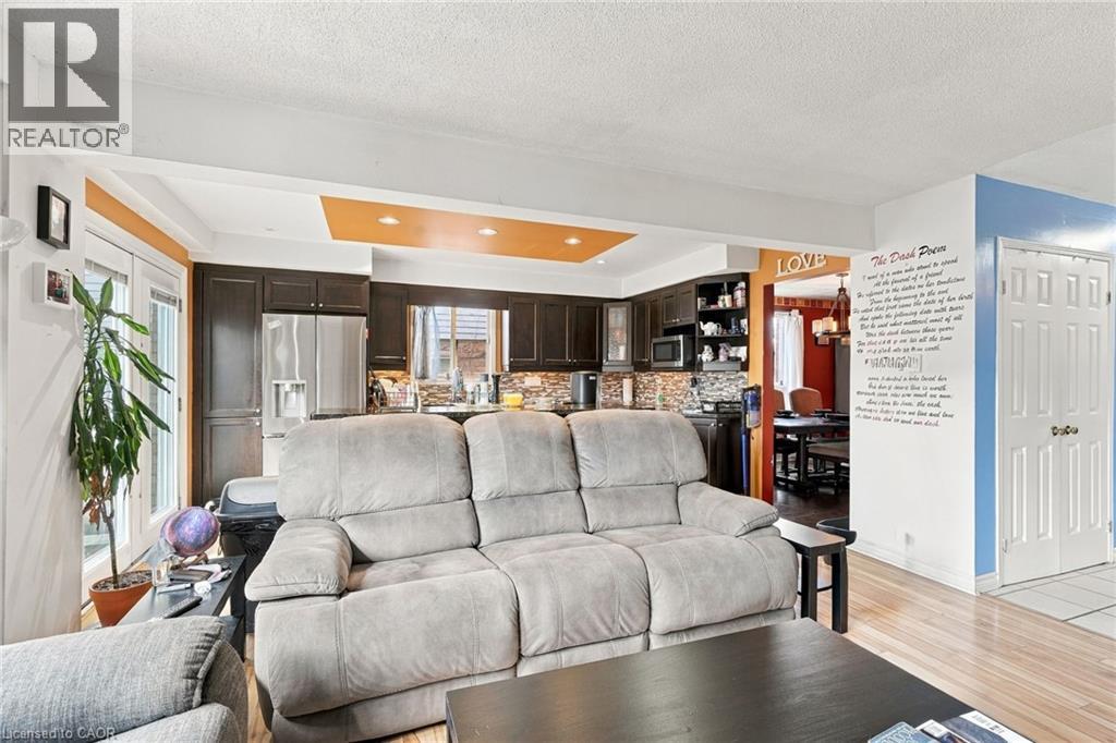 23 Desantis Court, Hamilton, Ontario  L8W 3A9 - Photo 10 - 40863545