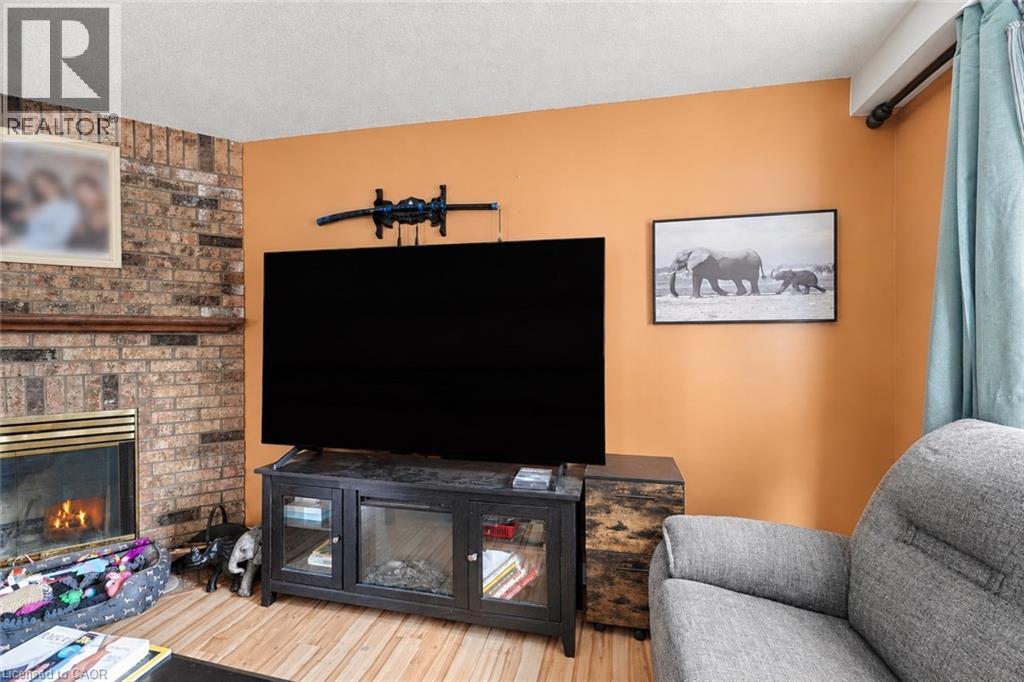23 Desantis Court, Hamilton, Ontario  L8W 3A9 - Photo 9 - 40863545