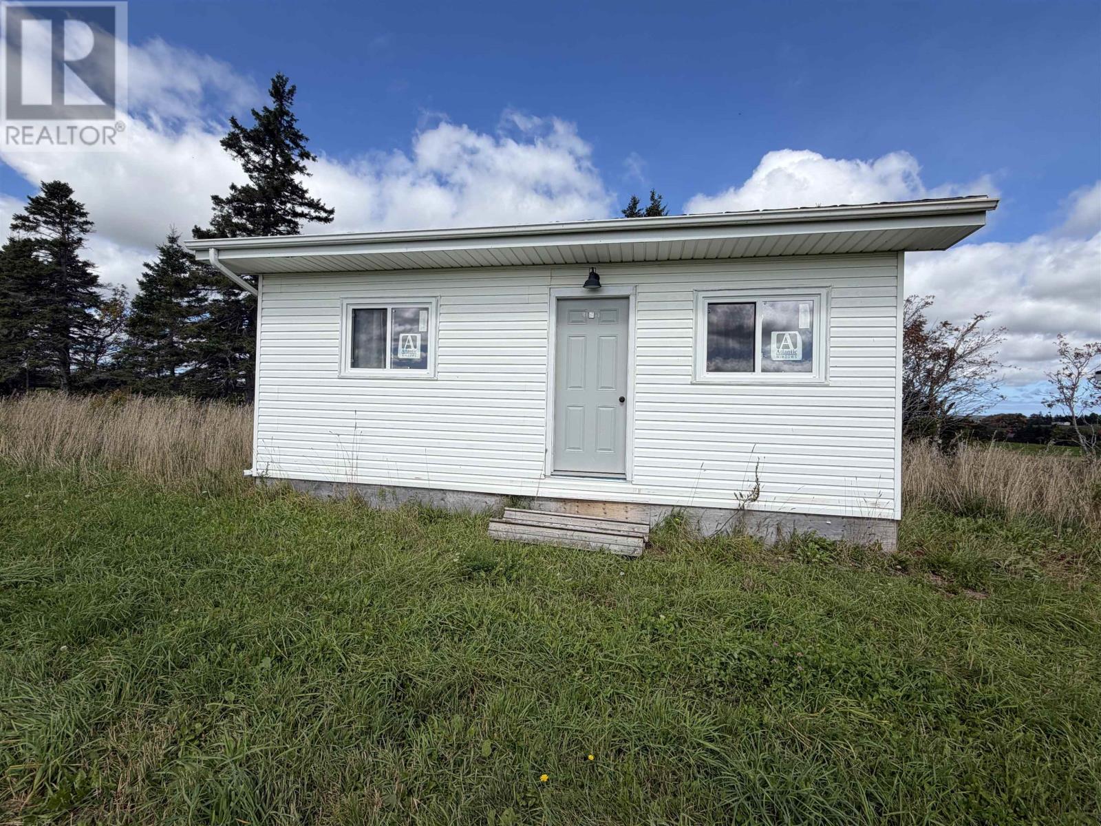 (To Be Moved) Cottage 3 Rennies Road, Hunter River, Prince Edward Island  C0A 1N0 - Photo 1 - 202623386