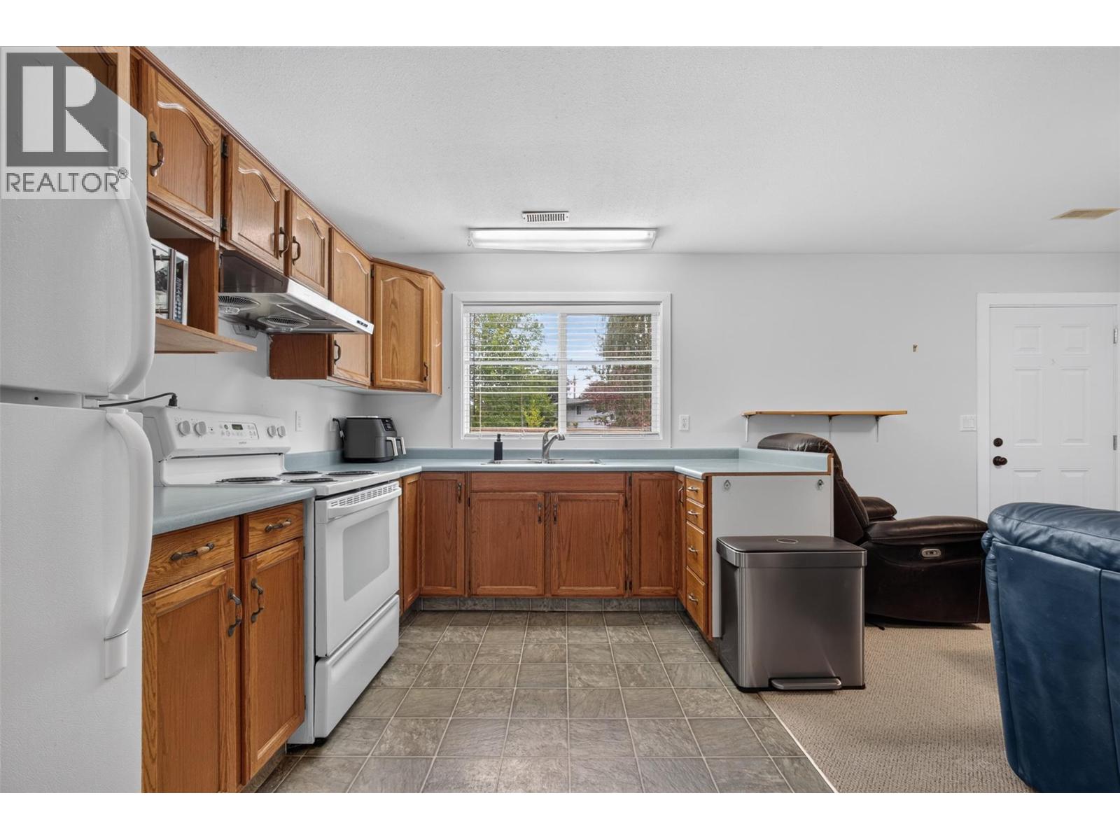 232 Ranchland Court, Kelowna, British Columbia  V1V 1S3 - Photo 22 - 10399088