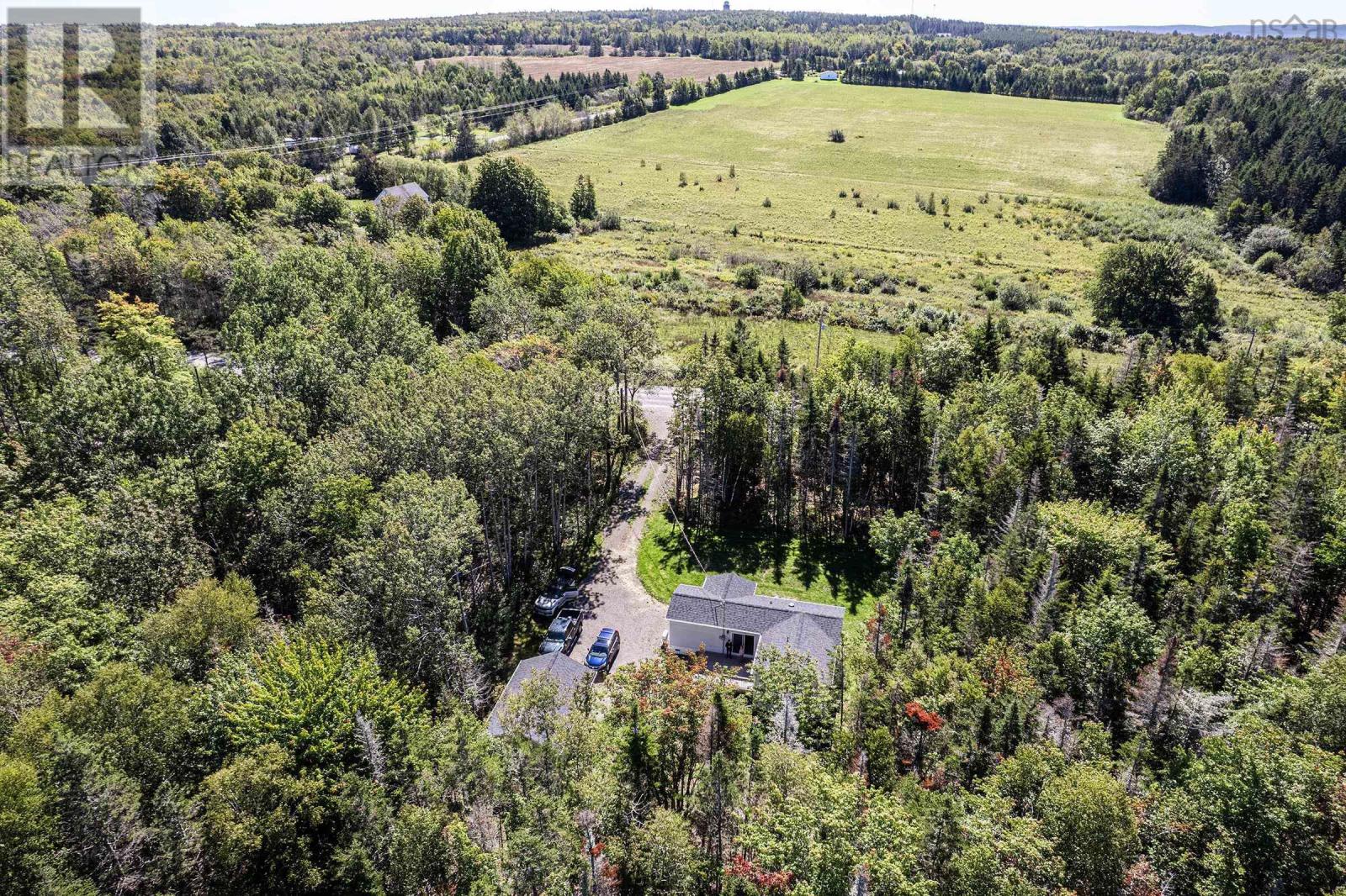 975 Forest Glade Road, Forest Glade, Nova Scotia  B0S 1N0 - Photo 3 - 202623359