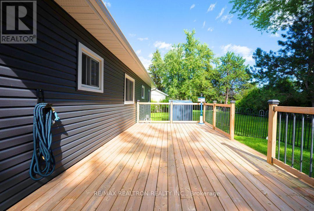 25 Cherrywood Lane, Innisfil, Ontario  L9S 1M6 - Photo 13 - N13729166