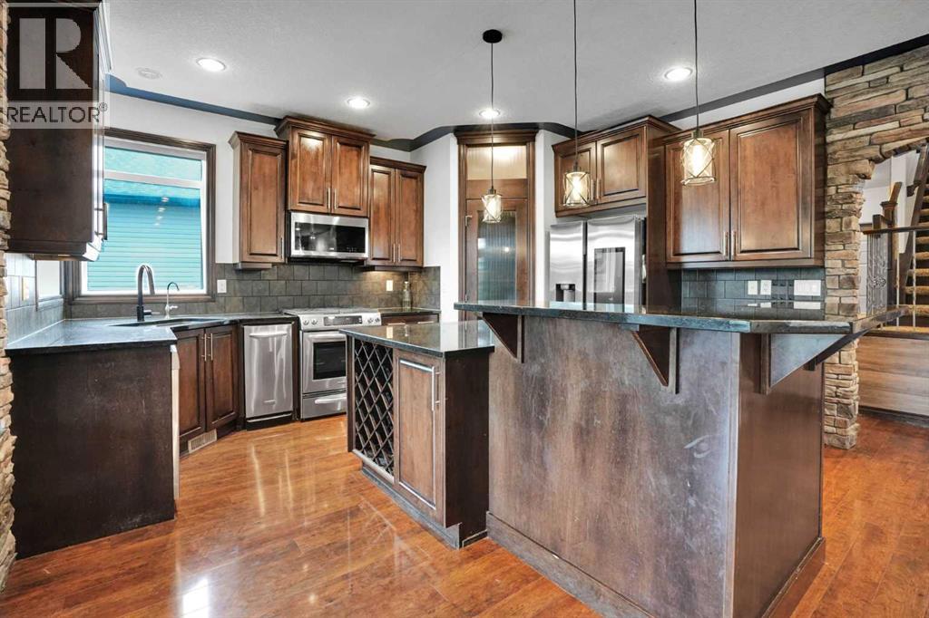 250 Kingsbury View Se, Airdrie, Alberta  T4A 0E6 - Photo 13 - A2345073