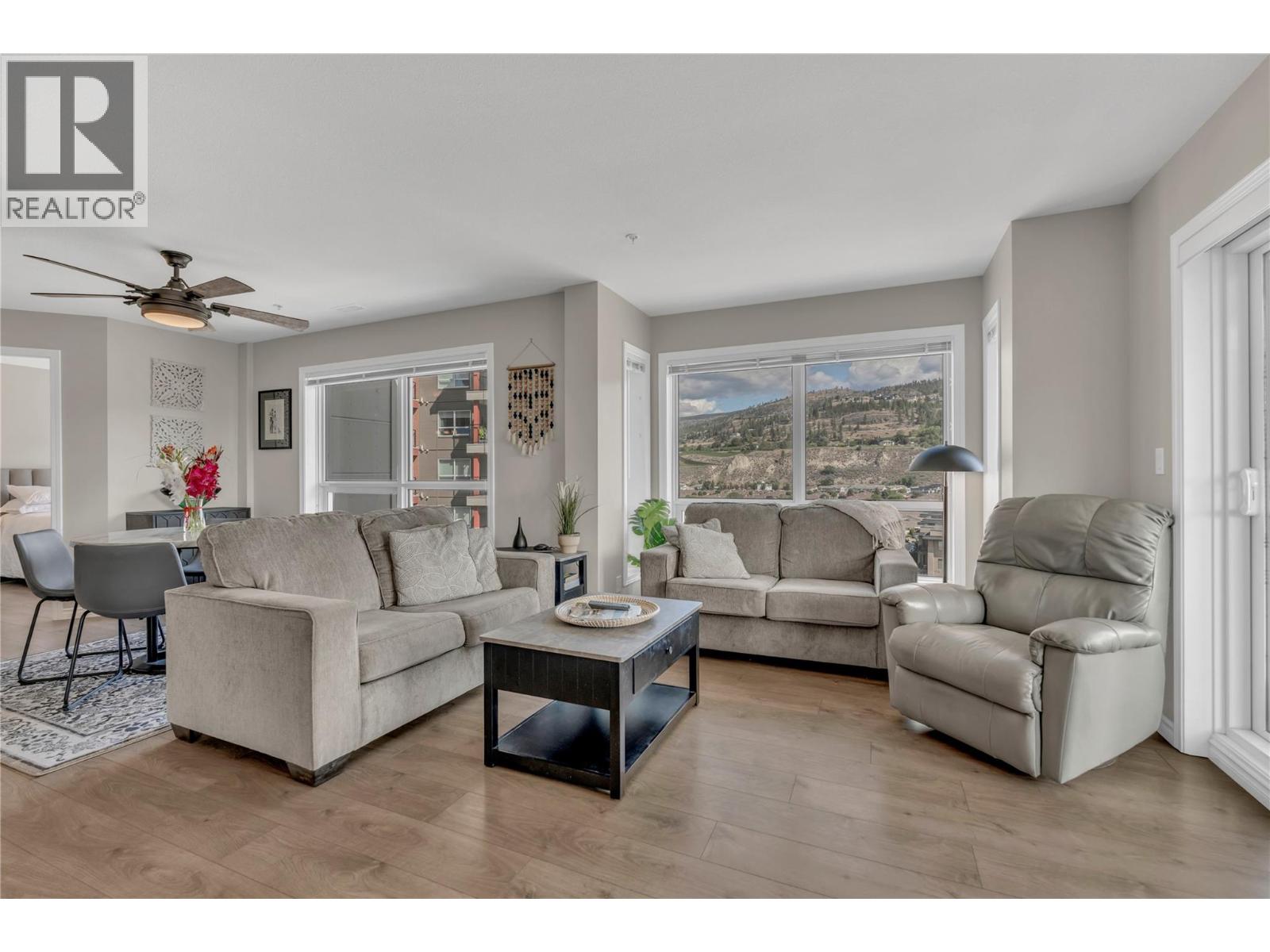3388 Skaha Lake Road Unit# 807, Penticton, British Columbia  V2A 6G4 - Photo 3 - 10400730