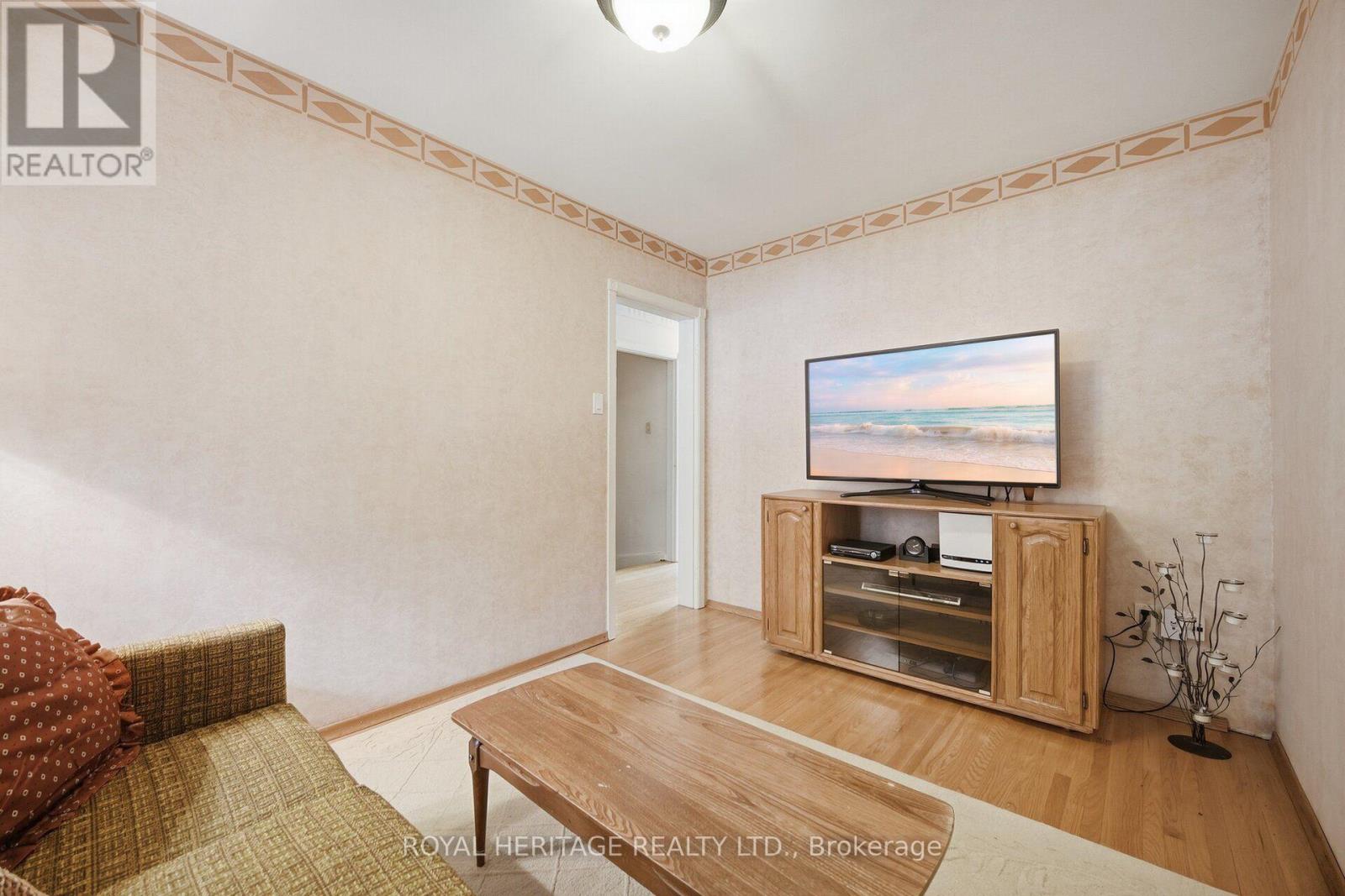 81 Tidefall Drive, Toronto, Ontario  M1W 1J1 - Photo 19 - E13787246