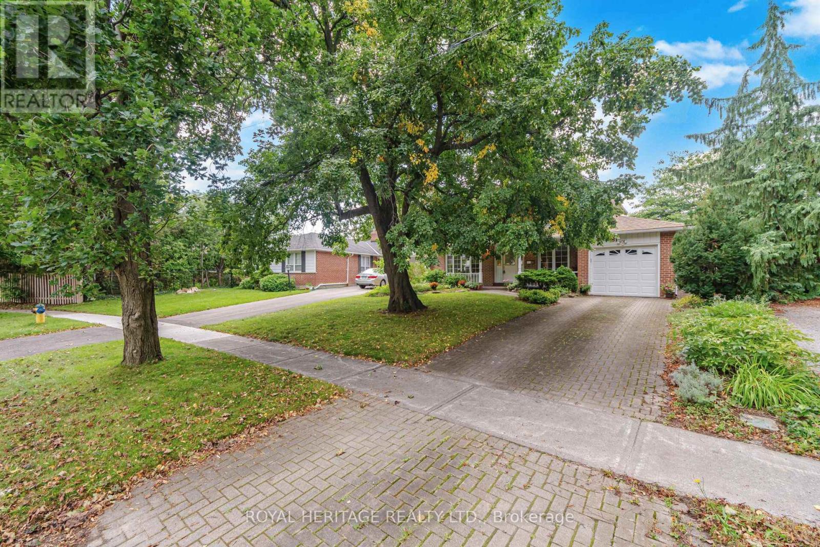 81 Tidefall Drive, Toronto, Ontario  M1W 1J1 - Photo 3 - E13787246