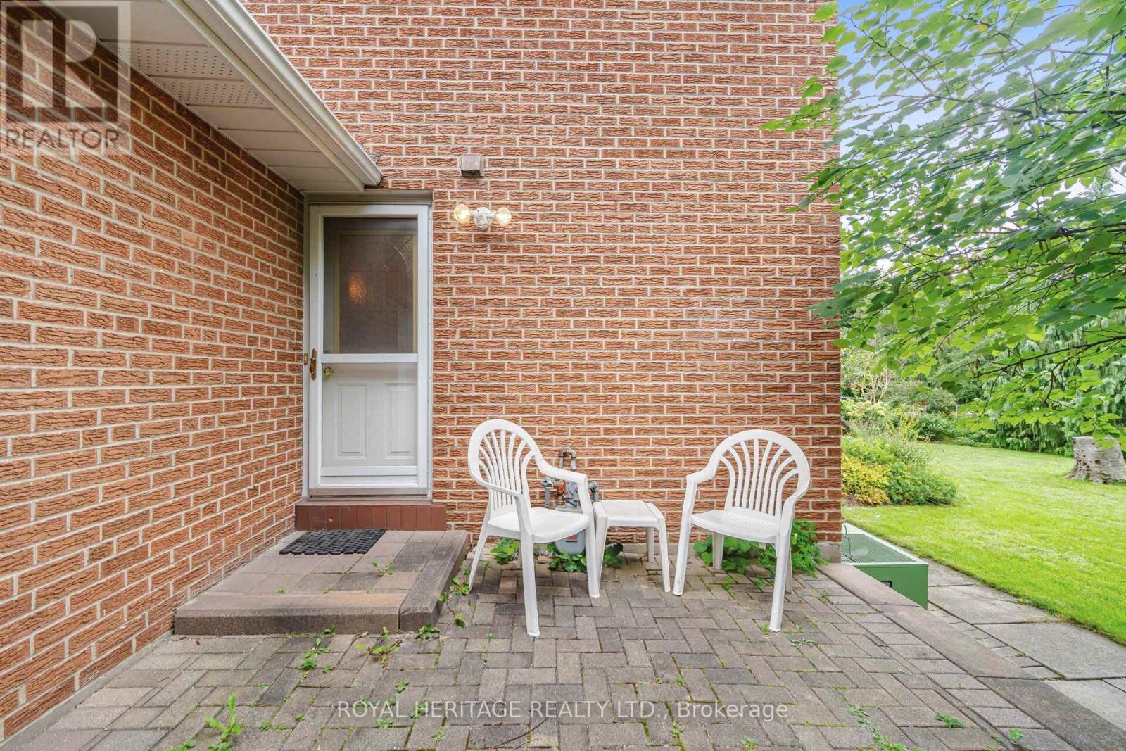 81 Tidefall Drive, Toronto, Ontario  M1W 1J1 - Photo 38 - E13787246