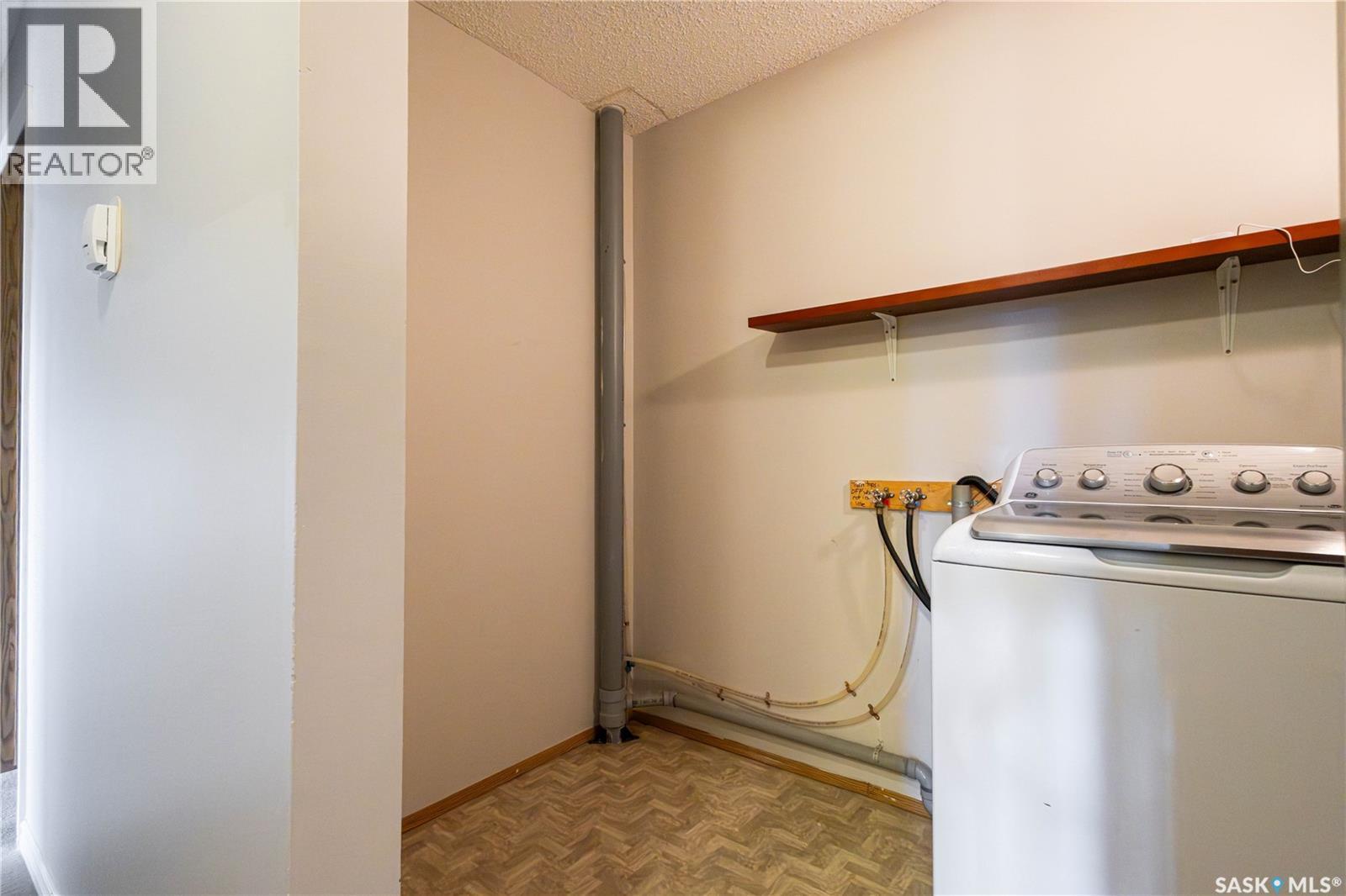 206 35 Alport Crescent, Regina, Saskatchewan  S4R 7X2 - Photo 11 - SK048546