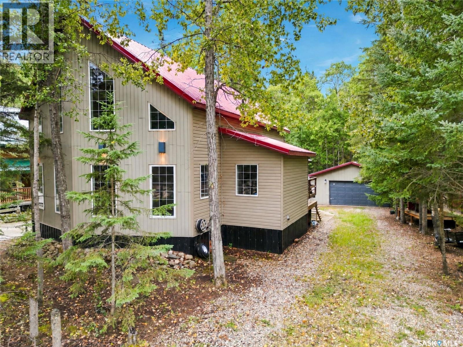 301 Aspen Drive, Meeting Lake, Saskatchewan  S0M 2L0 - Photo 2 - SK048491