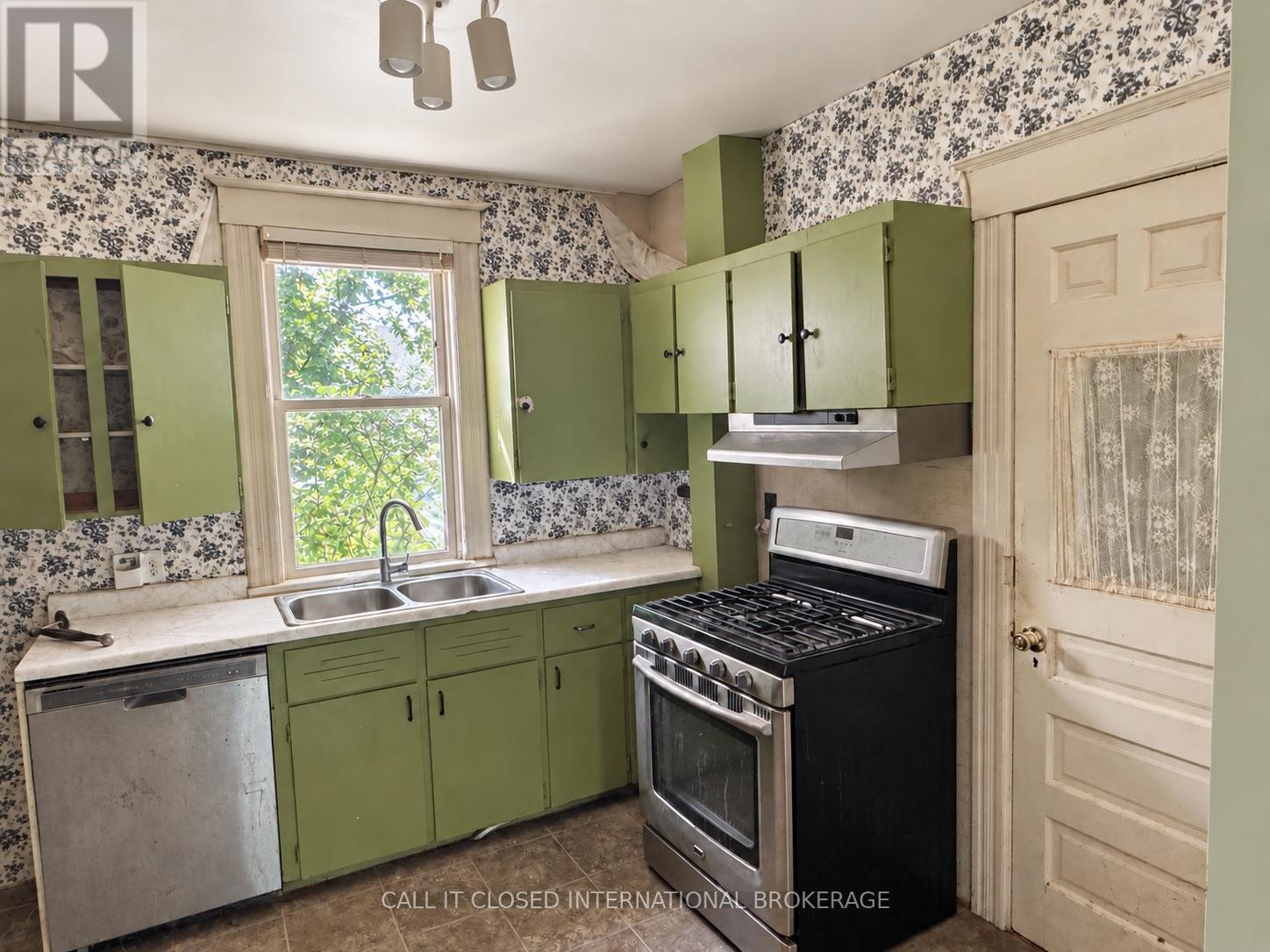78 East Street, St. Thomas, Ontario  N5P 2R5 - Photo 9 - X13787524