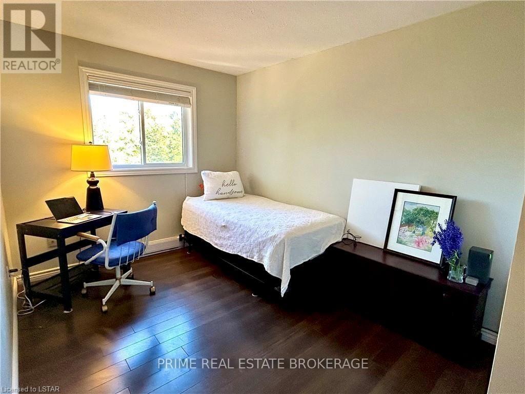 306 - 10 Lake Road, Lambton Shores, Ontario  N0M 1T0 - Photo 8 - X13787546