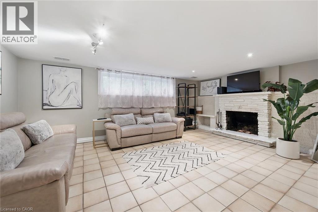 100 Forest Hill Drive, Kitchener, Ontario  N2M 4G3 - Photo 26 - 40862044