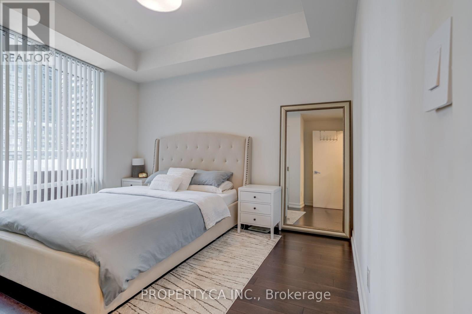 1609 - 21 Widmer Street, Toronto, Ontario  M5V 2E8 - Photo 10 - C13787574