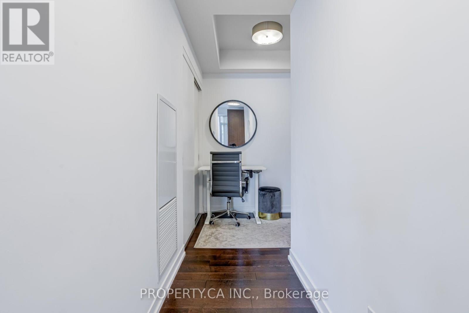 1609 - 21 Widmer Street, Toronto, Ontario  M5V 2E8 - Photo 15 - C13787574