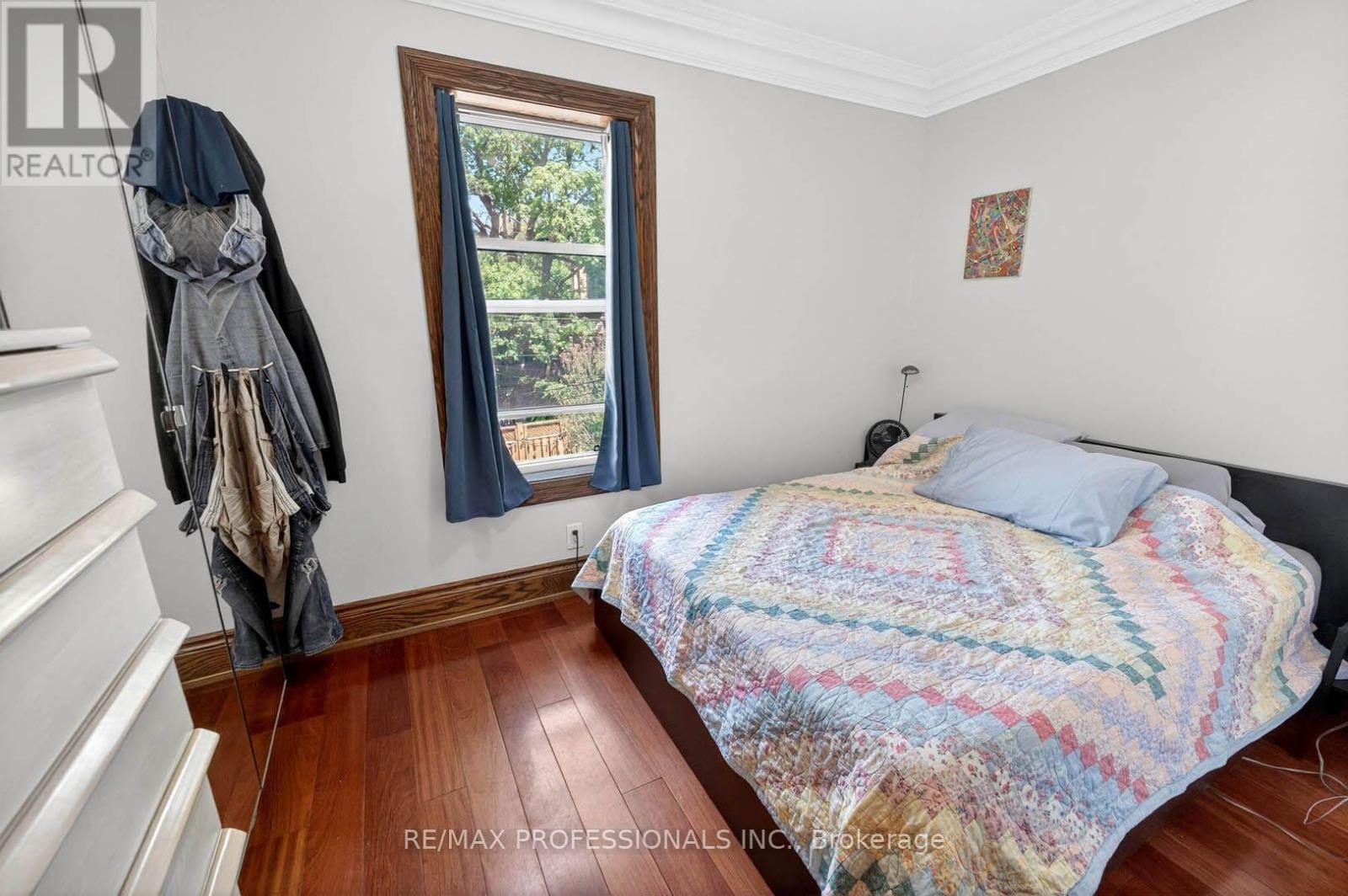 2 Afton Avenue, Toronto, Ontario  M6J 1R7 - Photo 25 - C13787578