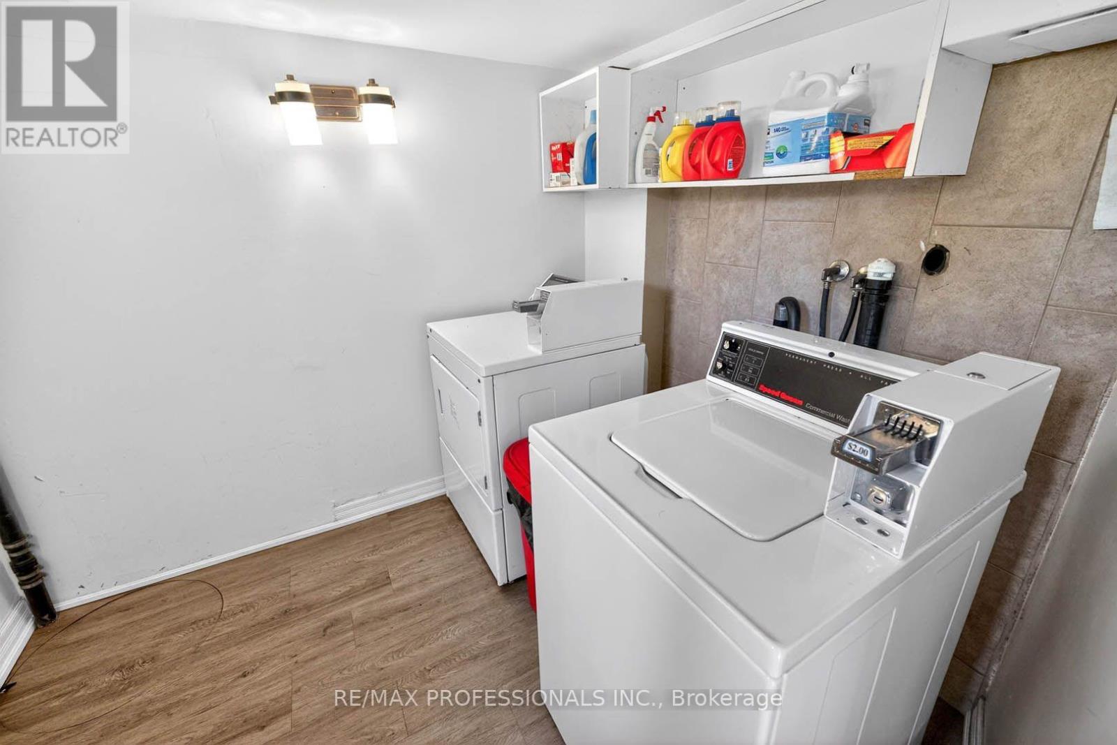 2 Afton Avenue, Toronto, Ontario  M6J 1R7 - Photo 40 - C13787578