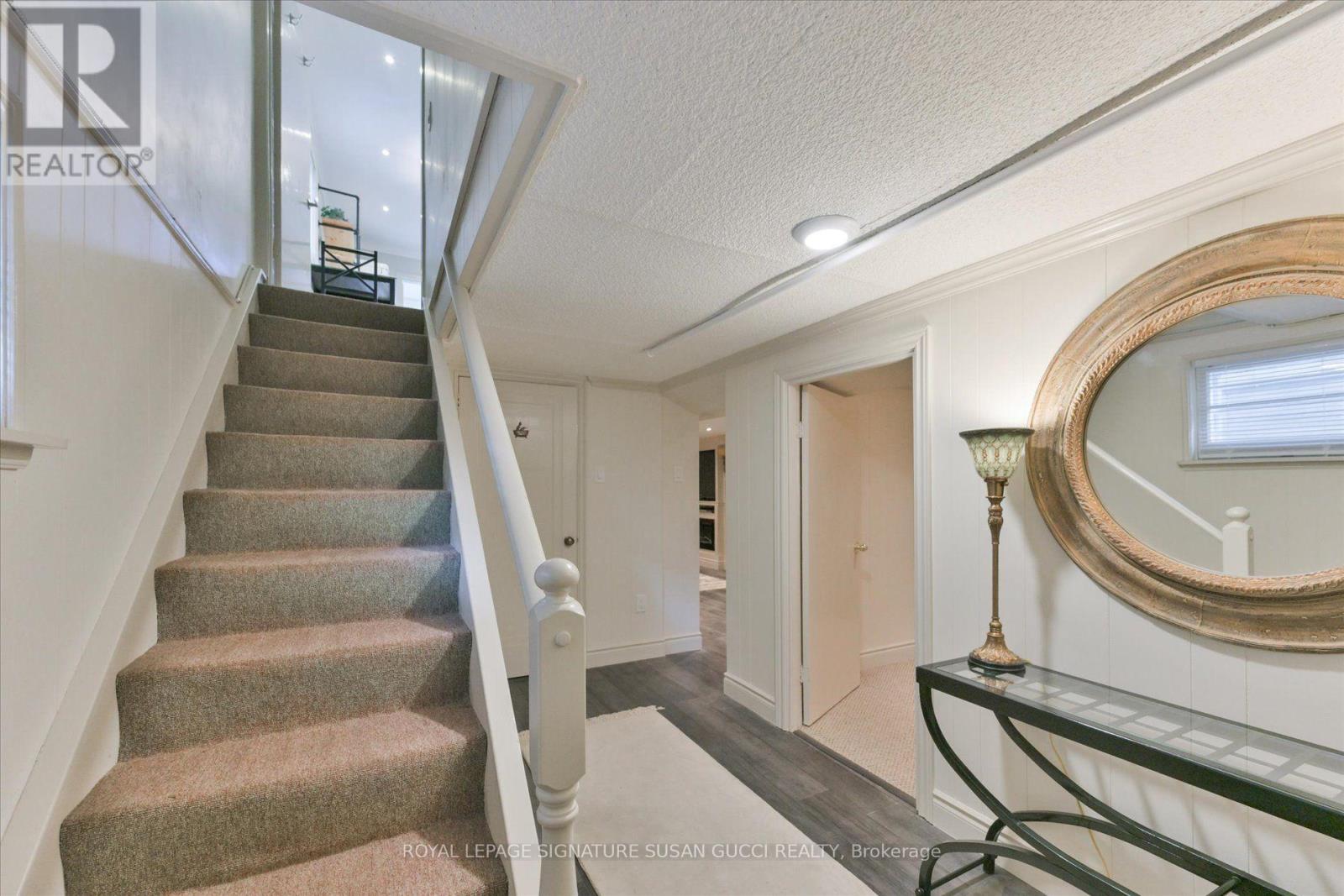 8 Sutherland Avenue, Toronto, Ontario  M4C 1R9 - Photo 25 - E13787528