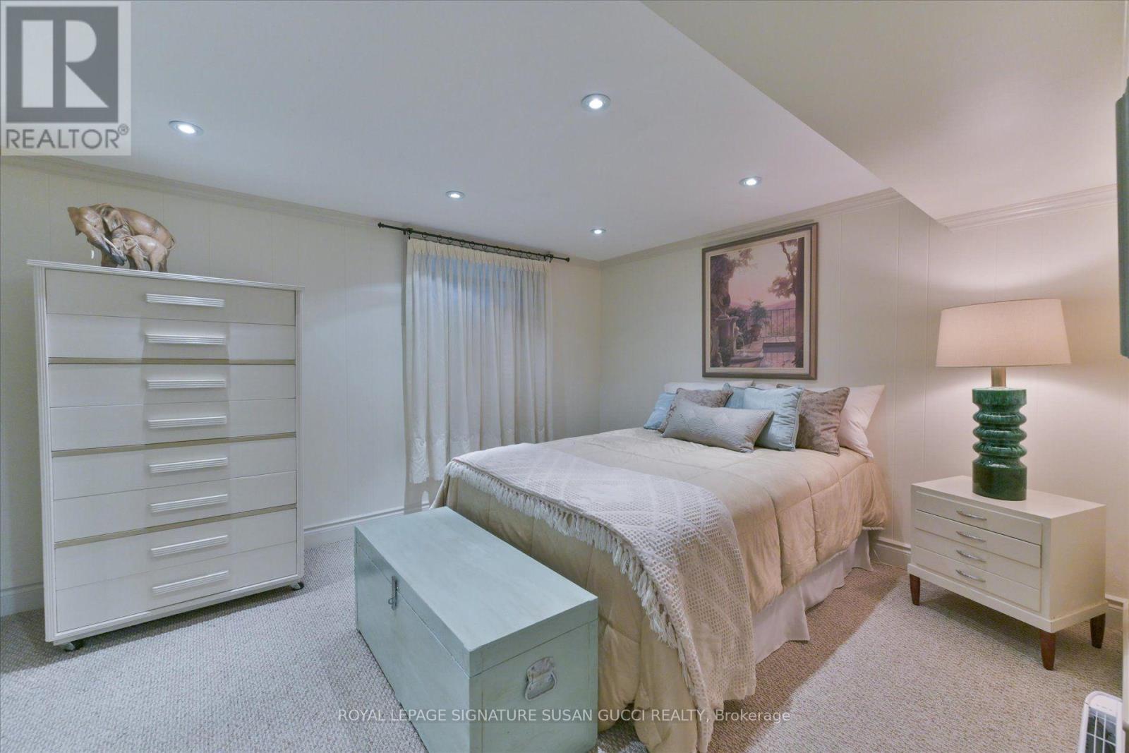 8 Sutherland Avenue, Toronto, Ontario  M4C 1R9 - Photo 34 - E13787528