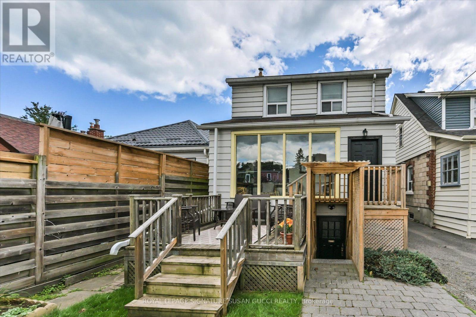 8 Sutherland Avenue, Toronto, Ontario  M4C 1R9 - Photo 43 - E13787528
