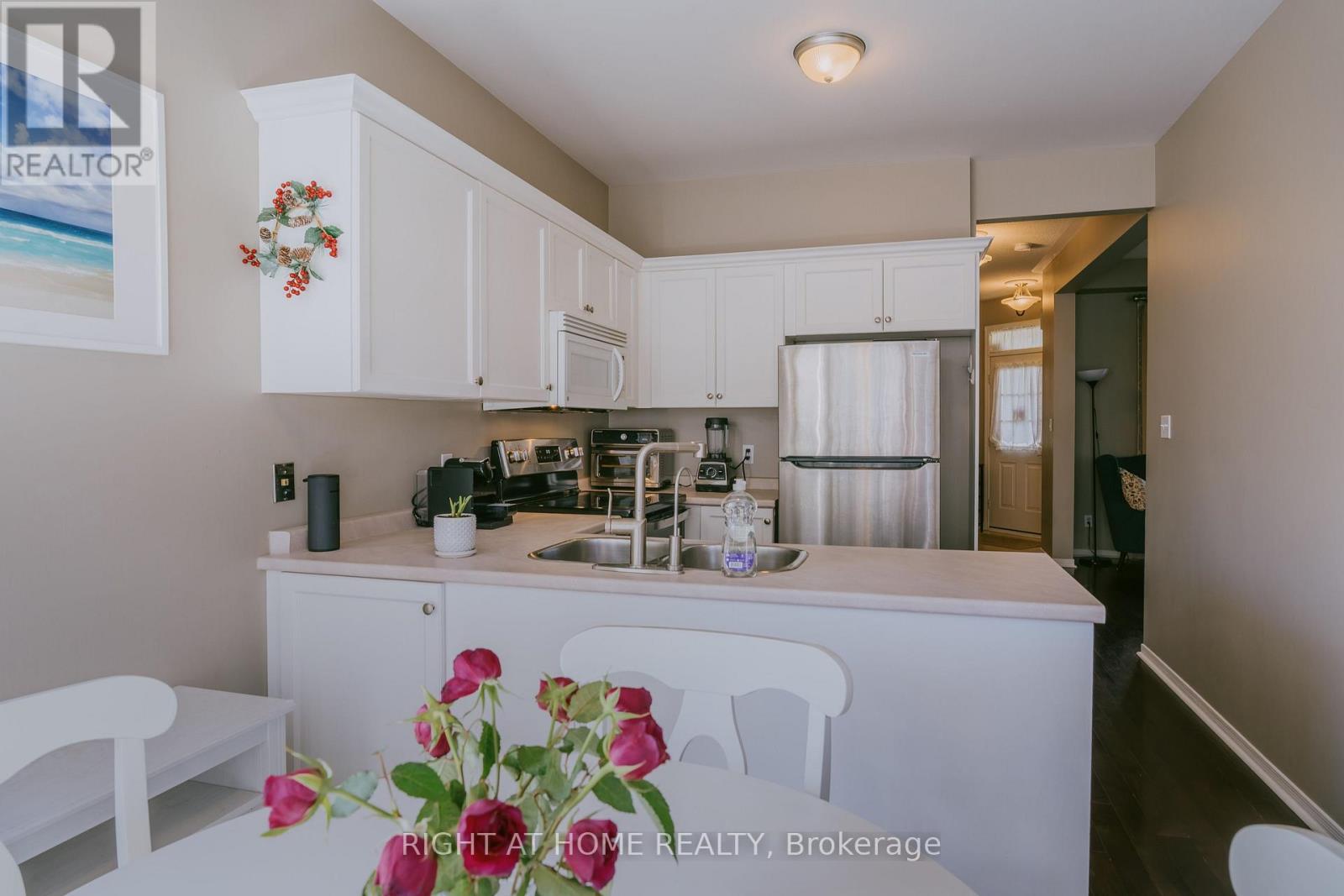 1014 Summitview Crescent, Oshawa, Ontario  L1K 2K4 - Photo 15 - E13787552