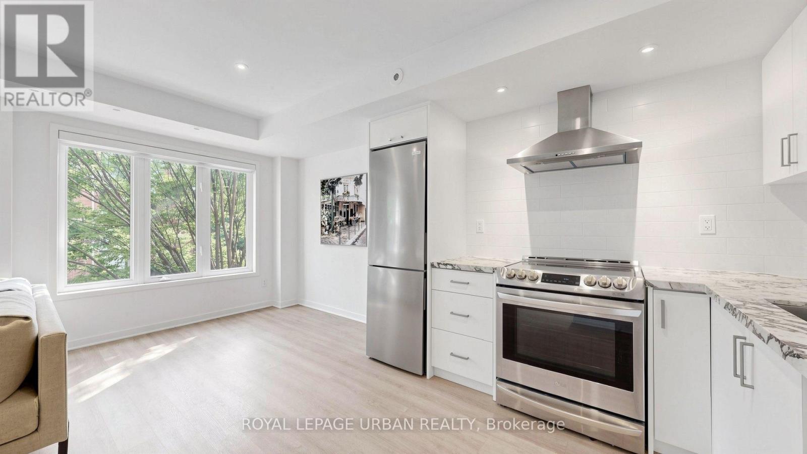 2 - 76 Munro Street, Toronto, Ontario  M4M 2S9 - Photo 16 - E13787652