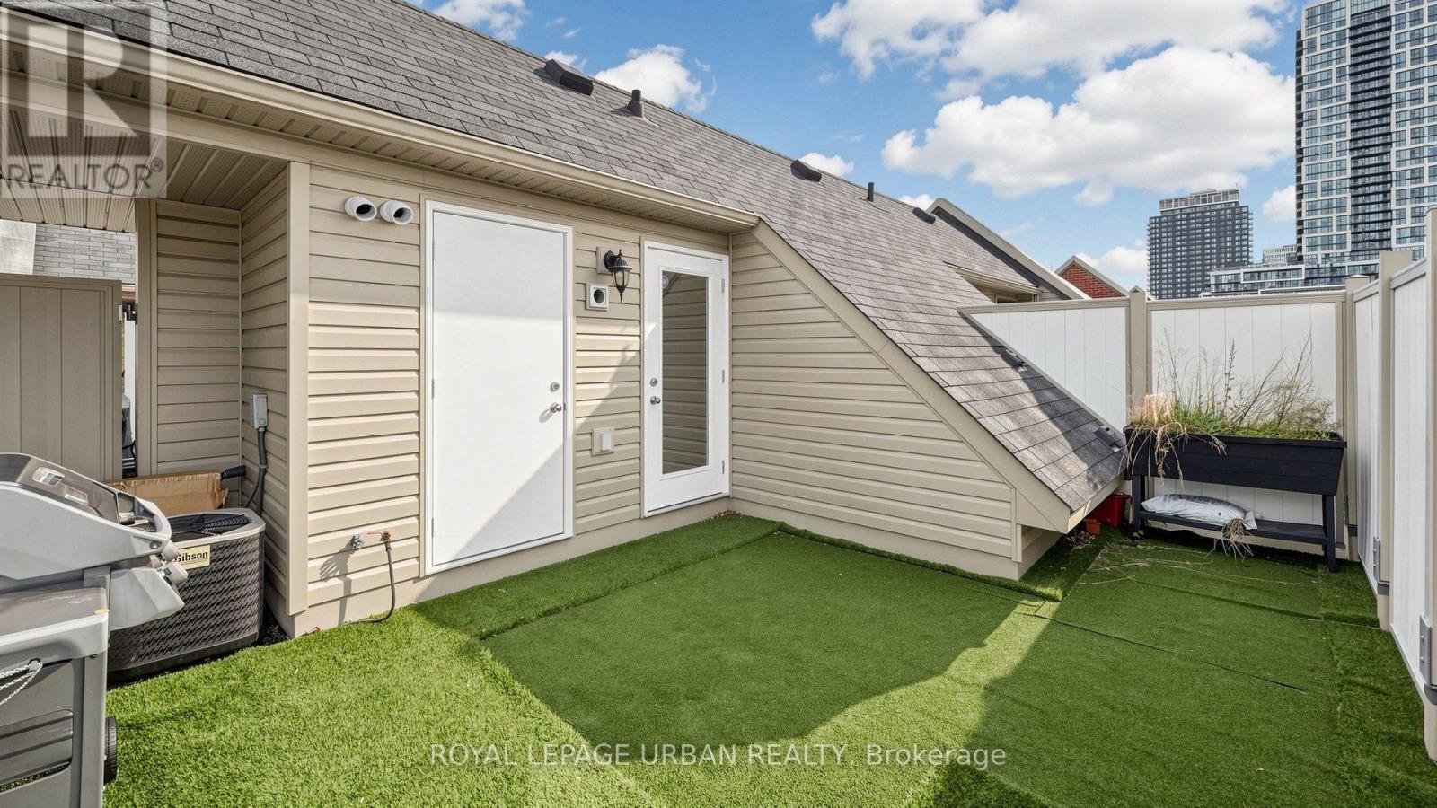2 - 76 Munro Street, Toronto, Ontario  M4M 2S9 - Photo 30 - E13787652