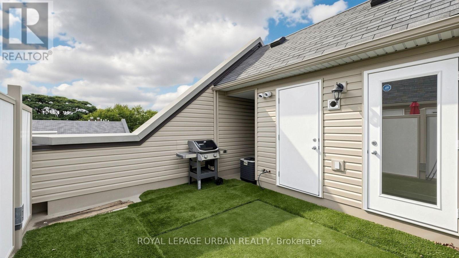 2 - 76 Munro Street, Toronto, Ontario  M4M 2S9 - Photo 33 - E13787652