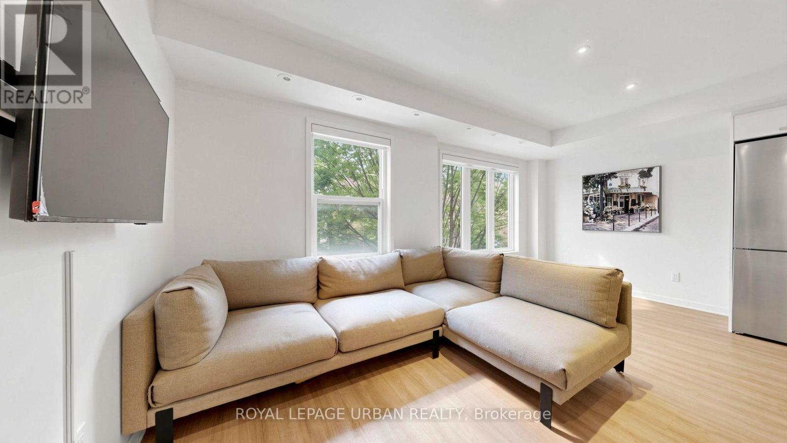 2 - 76 Munro Street, Toronto, Ontario  M4M 2S9 - Photo 9 - E13787652
