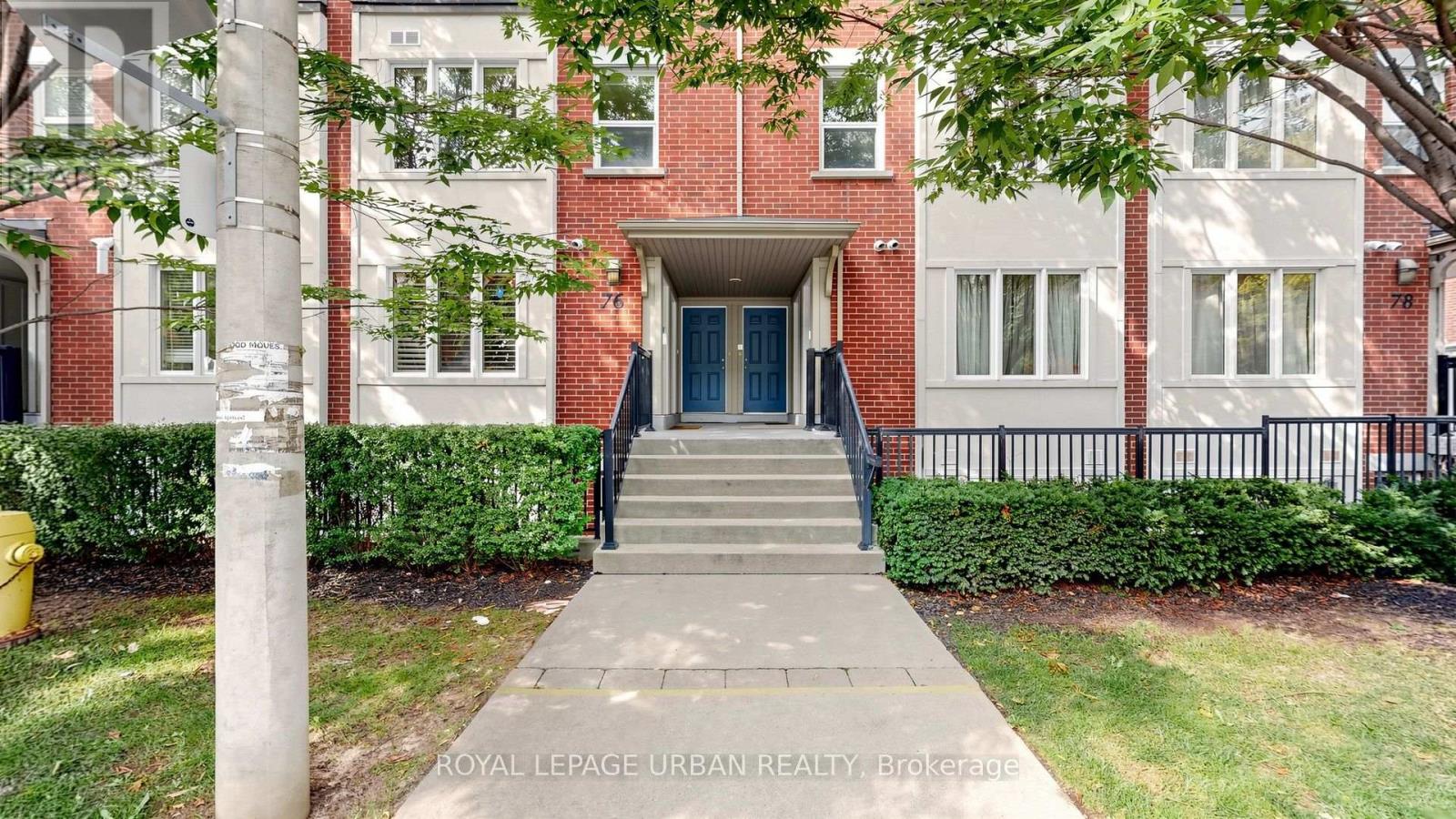 2 - 76 Munro Street, Toronto, Ontario  M4M 2S9 - Photo 4 - E13787660