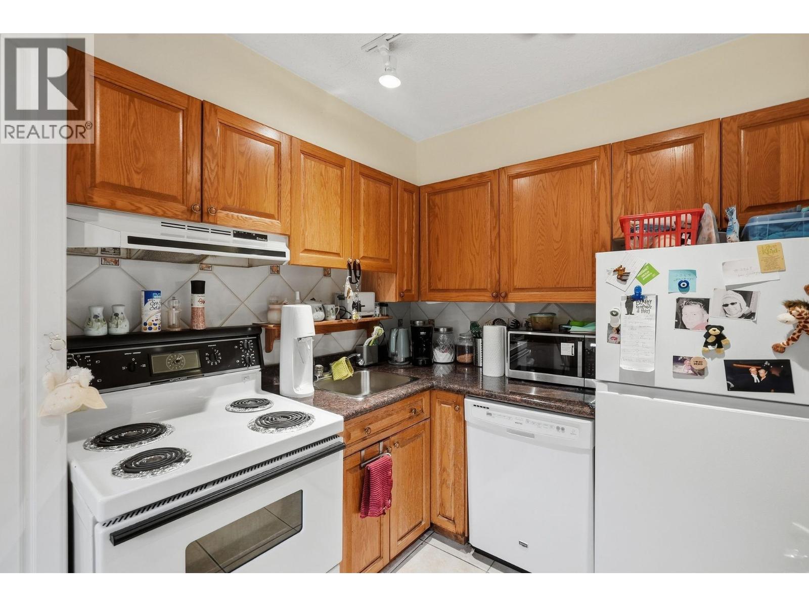 229 711 E 6th Avenue, Vancouver, British Columbia  V5T 1L7 - Photo 13 - R3165703
