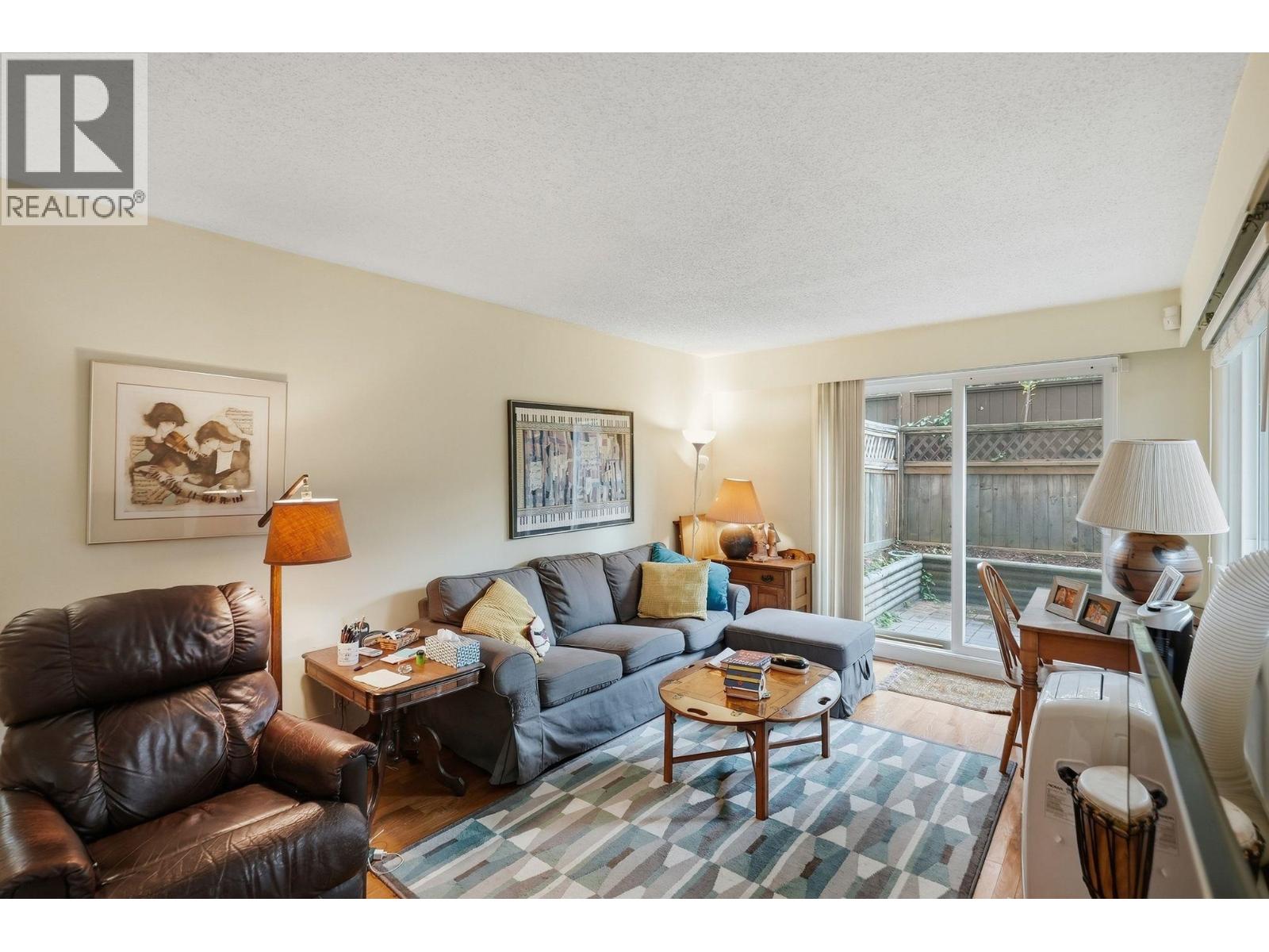 229 711 E 6th Avenue, Vancouver, British Columbia  V5T 1L7 - Photo 4 - R3165703