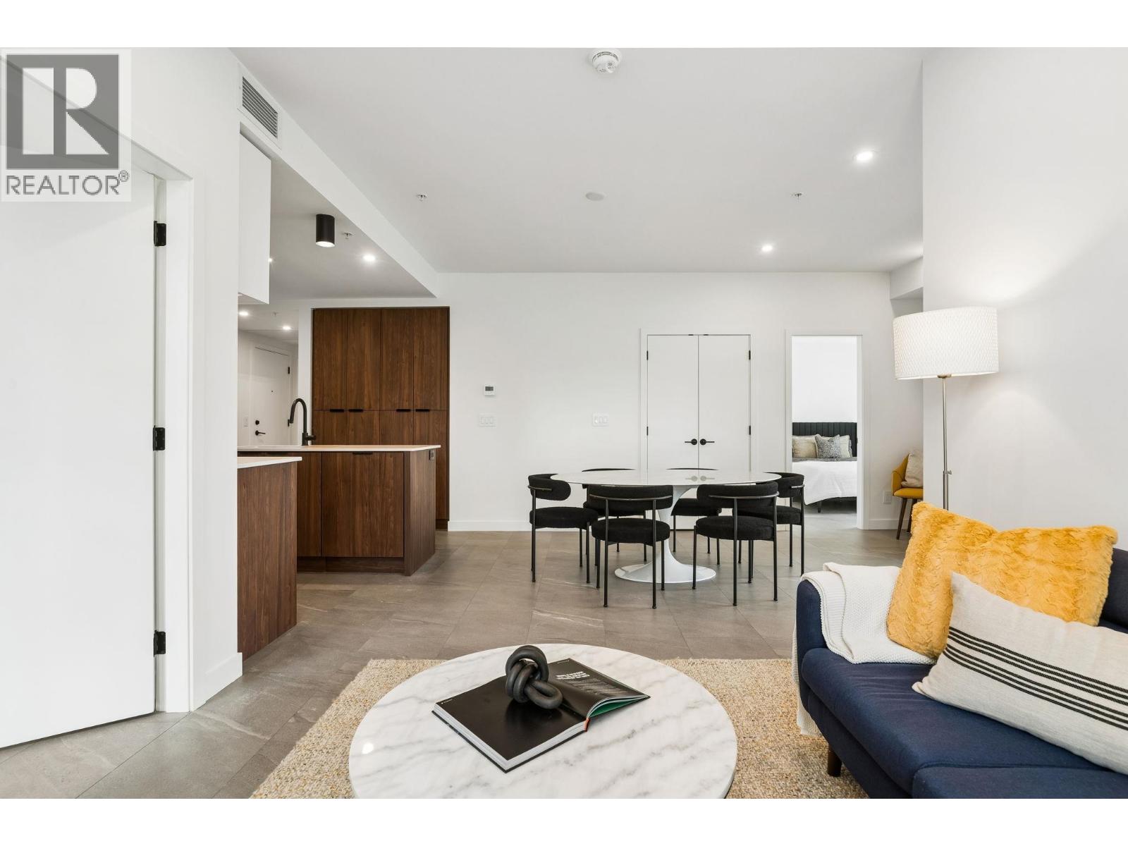 206 623 Kemsley Avenue, Coquitlam, British Columbia  V3J 0L8 - Photo 15 - R3165711